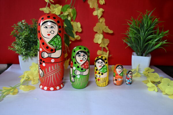 Handmade Indian Wooden Toys Nesting Doll, Handicraft Items for Home Decor- Set of 5 Piece (Lady in Multi-Color Saree) - Image 6